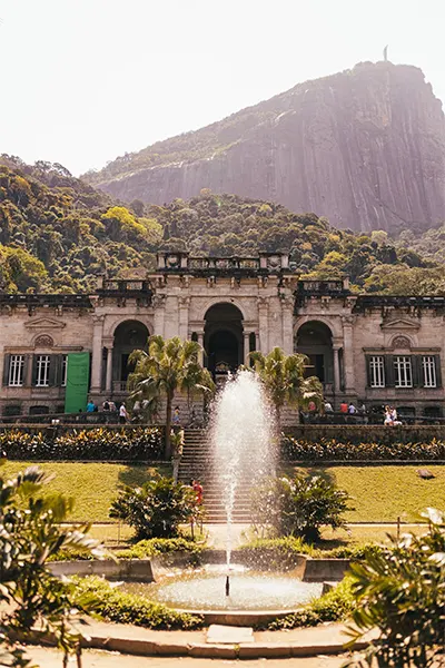Trilhas no Parque Nacional da Tijuca