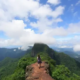 trilha do Pico do Corcovado