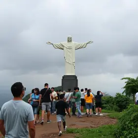 ventania no Cristo Redentor